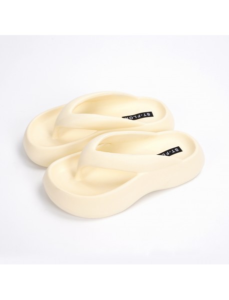 Source Factory Summer Feet Clamping Bread Shoes EVA Rubber Plastic Thick Sole With Feet Treading Feeling, Anti Slip, And Elevated Herringbone Slippers For External Wear